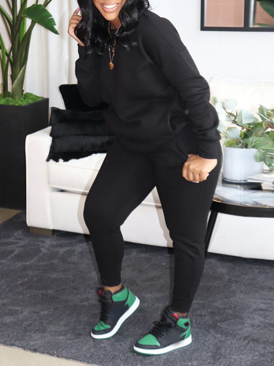 

Lovely Casual O Neck Kangaroo Pocket Black Plus Size Two-piece Pants Set