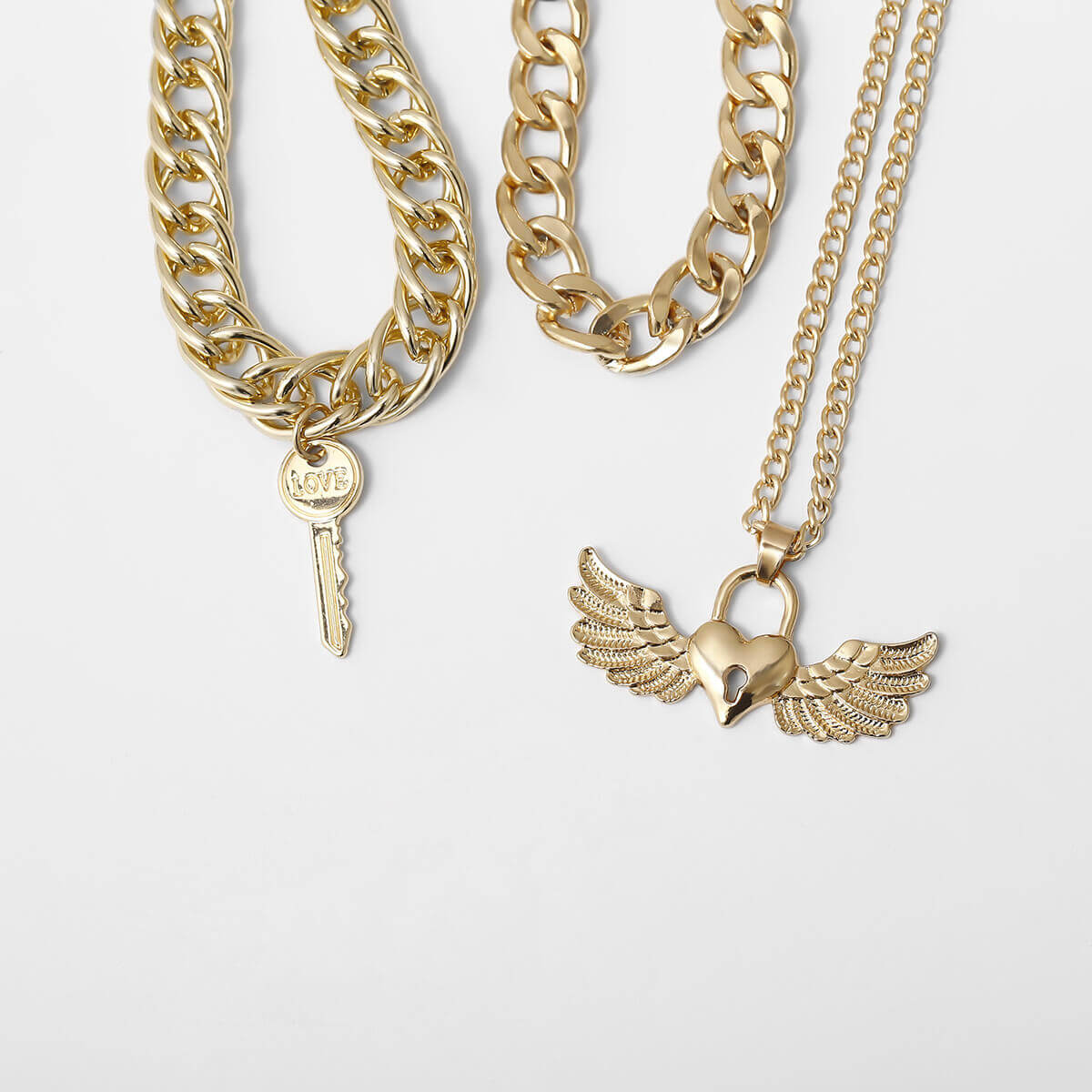

Lovely Trendy Heart Gold Necklace