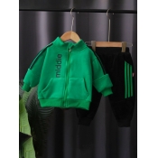 Lovely Sportswear Letter Zipper Design Green Boy T