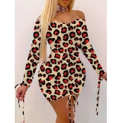 Lovely Casual Off The Shoulder Leopard Print Red M