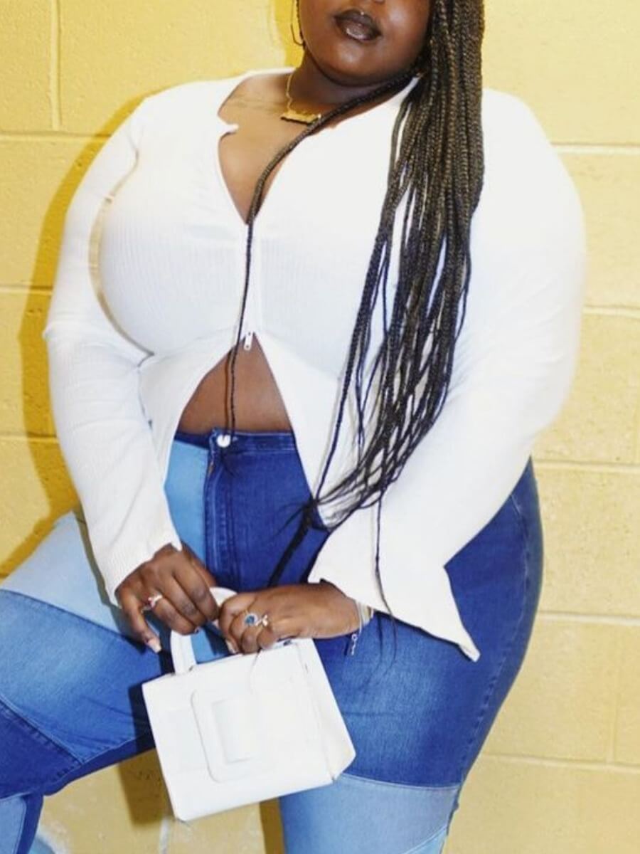

Lovely Casual V Neck Zipper Design White Plus Size Coat
