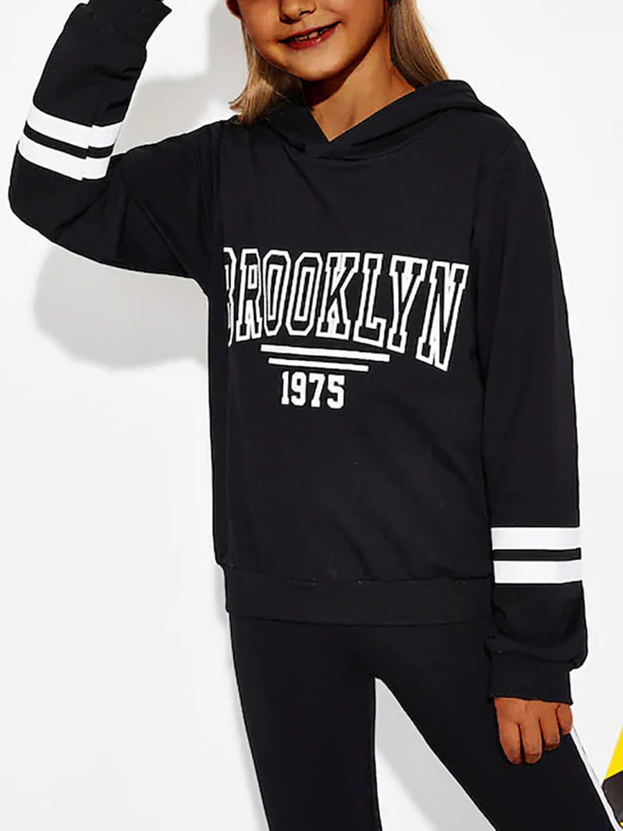 

Lovely Casual Hooded Collar Letter Print Black Girl Hoodie