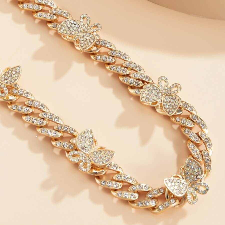 

LW Party Sequined Butterfly Gold Necklace