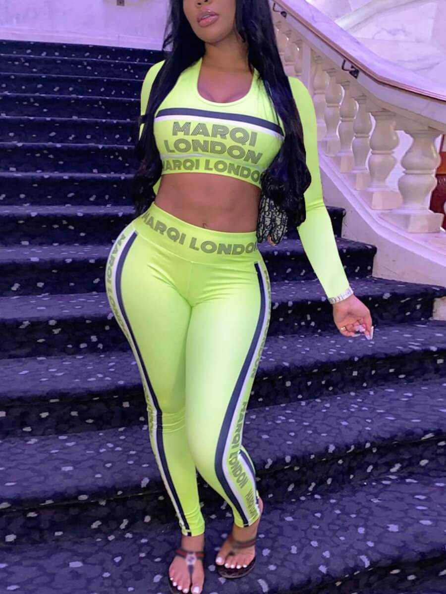 

Lovely Casual U Neck Letter Print Patchwork Green Two Piece Pants Set