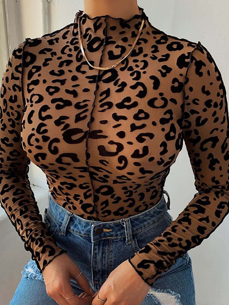 

LW Street Half A Turtleneck Leopard Print Brown T-shirt