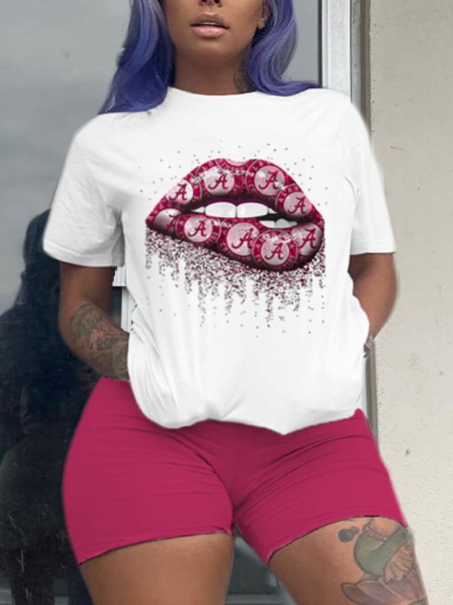 

Lovely Casual O Neck Lip Print Red Two-piece Shorts Set