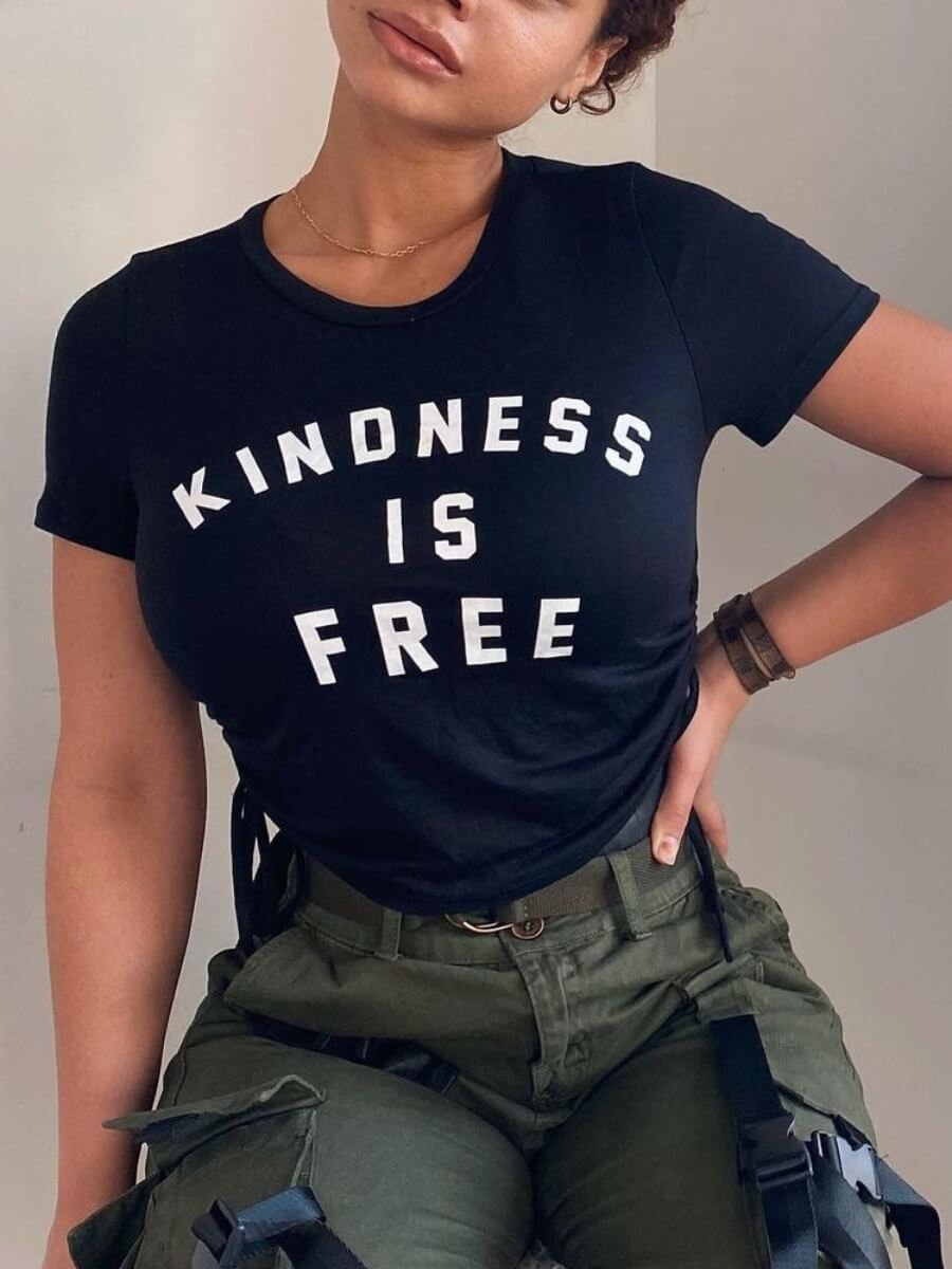 

Lovely Street O Neck Letter Print Black T-shirt