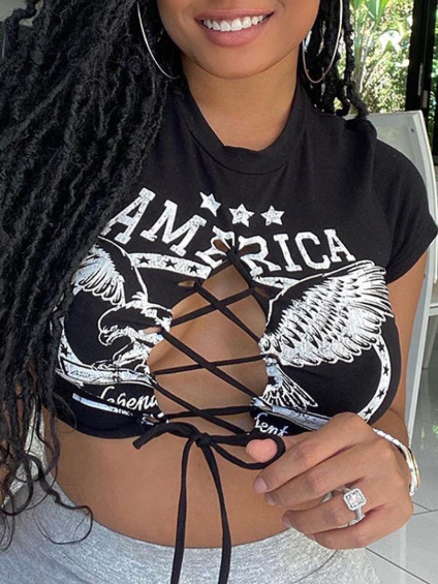 

Lovely Street Letter Print Bandage Hollow-out Design Black T-shirt