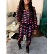 Lovely Casual Lip Print Zipper Design Black Two Pi