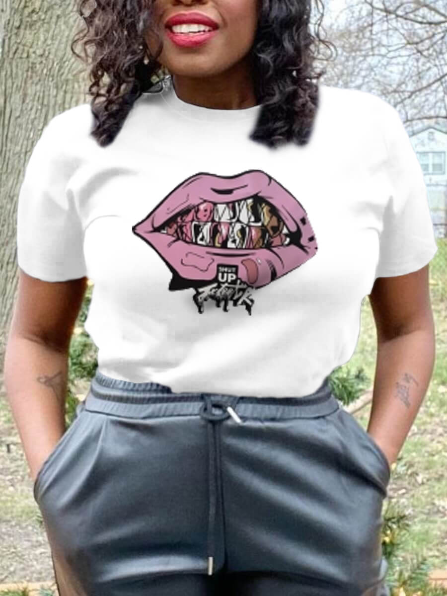 

Lovely Casual O Neck Lip Print White Plus Size T-shirt