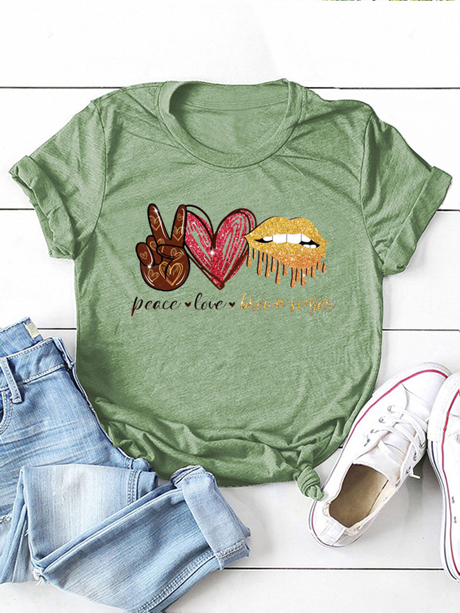 

Lovely Street Lip Heart-shaped Print Light Green Plus Size T-shirt