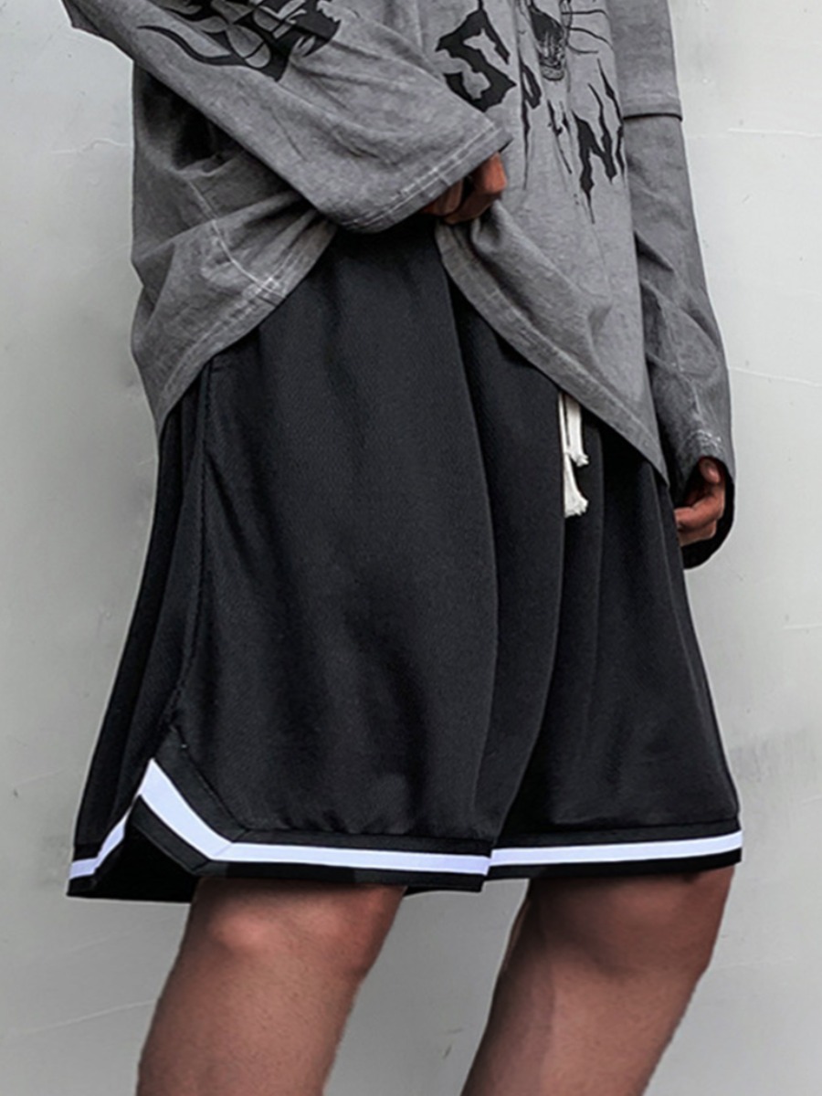 

Lovely Sporty Striped Drawstring Black Men Shorts