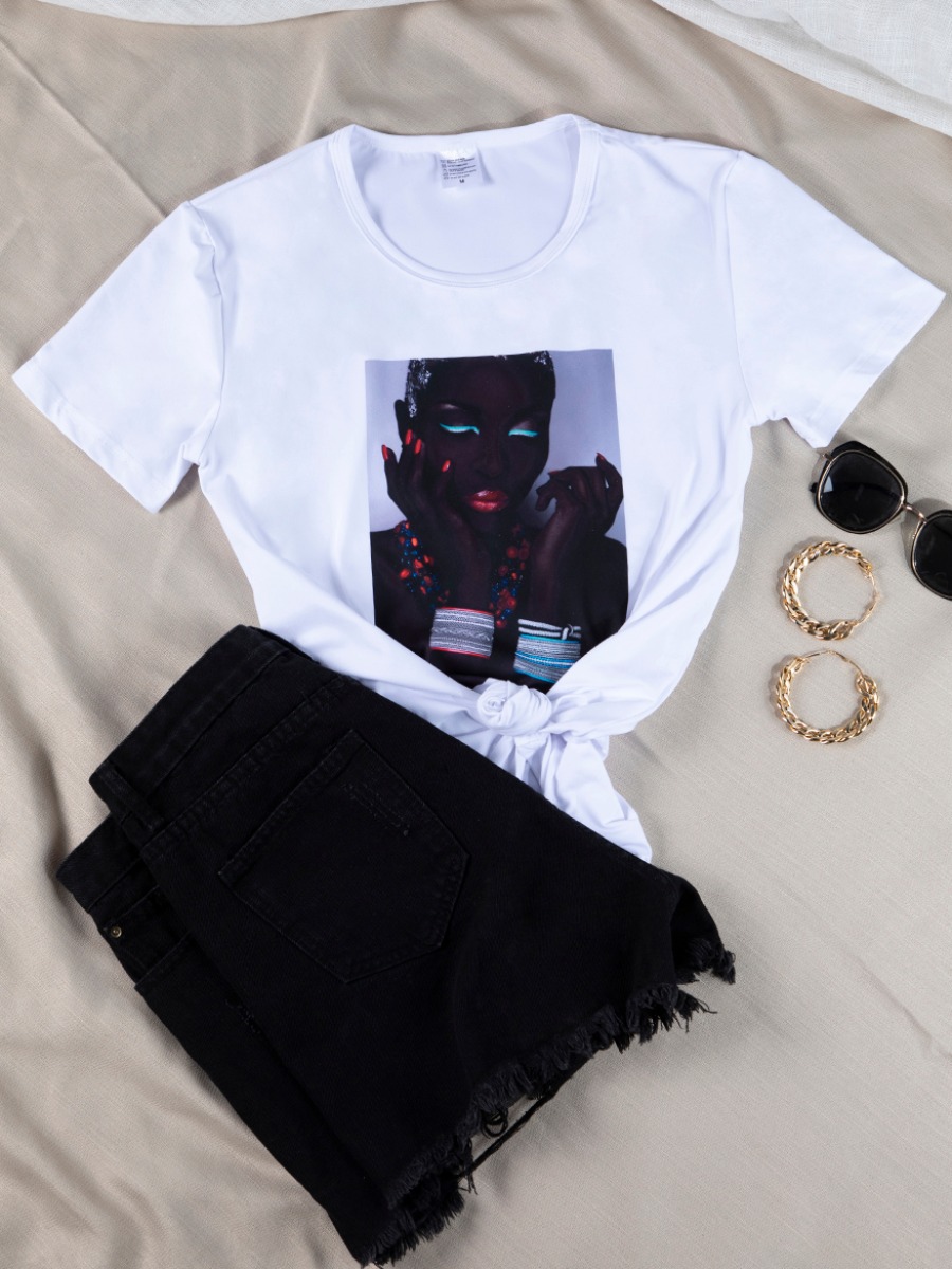 

Lovely Casual O Neck Portrait Print White T-shirt