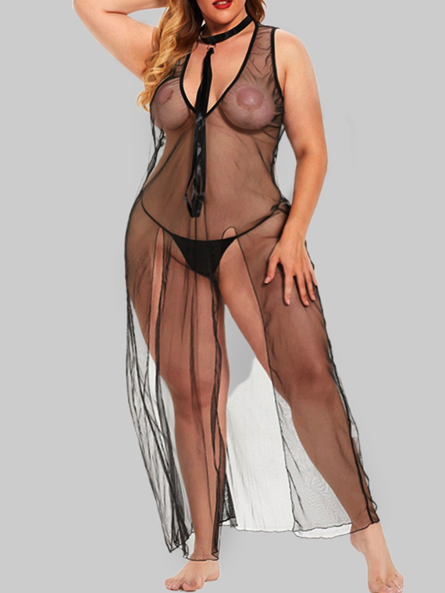 

Lovely Plus Size Sexy See-through Split Black Gown