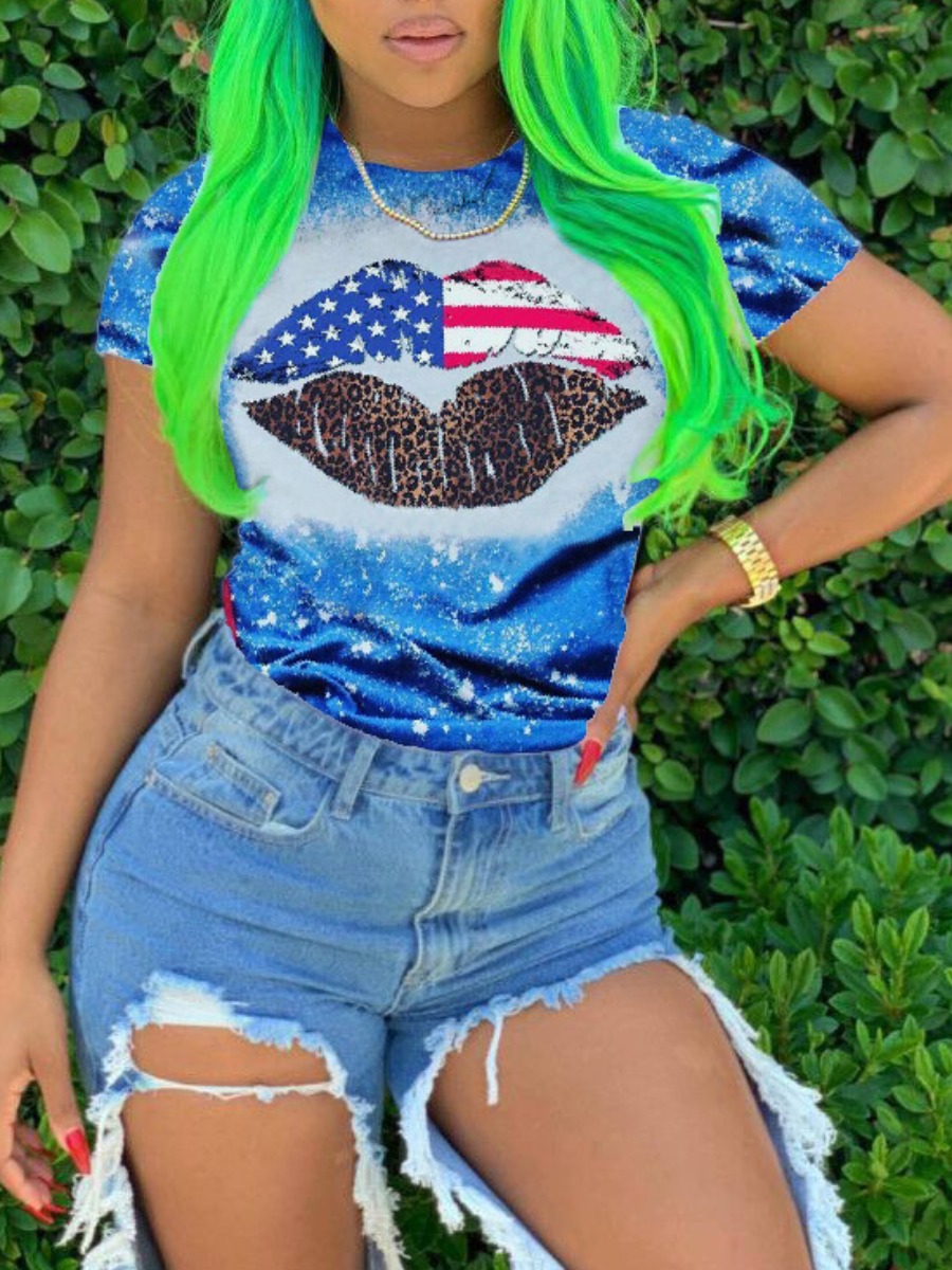 

Lovely Street American Flag Lip Print Blue T-shirt