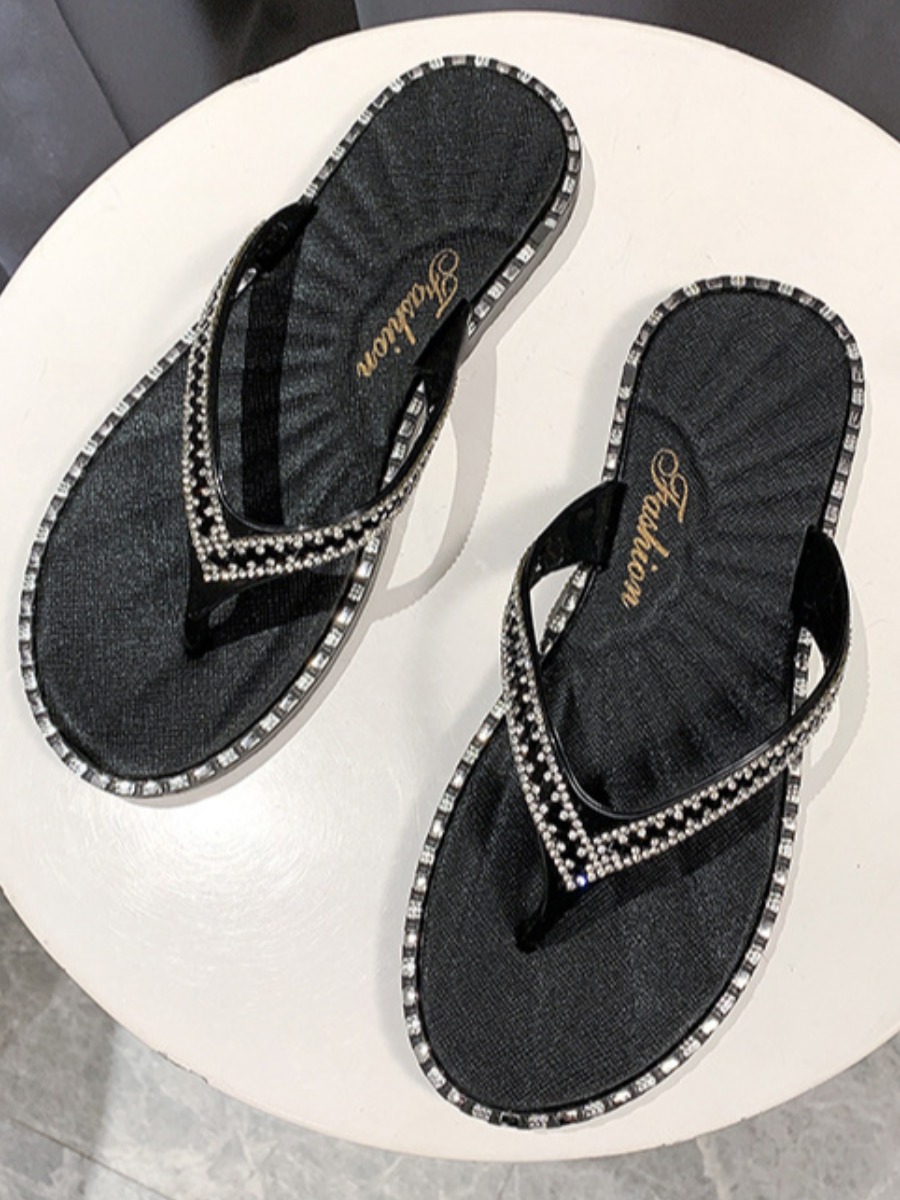 

Lovely Casual Pearl Decoration Black Slippers