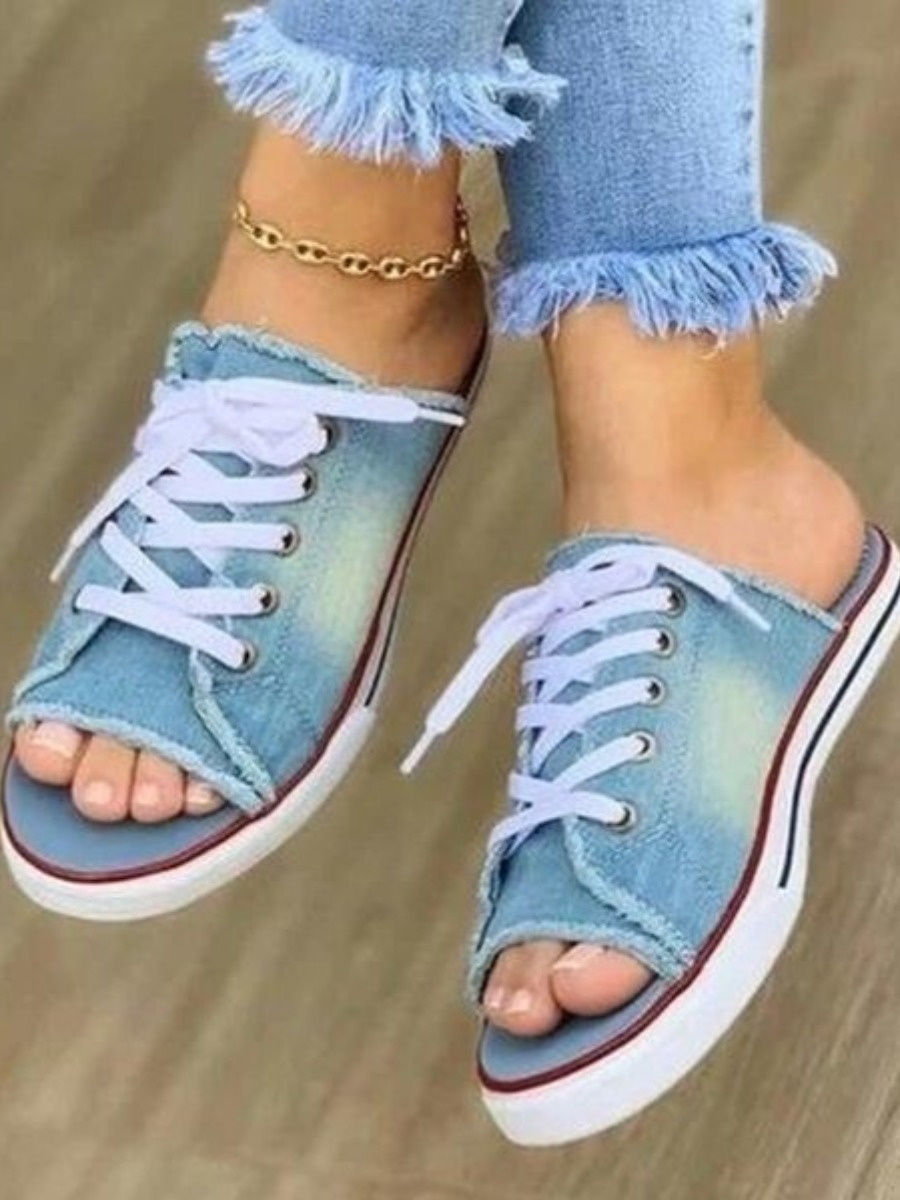 

LW Casual Fish Mouth Baby Blue Flats