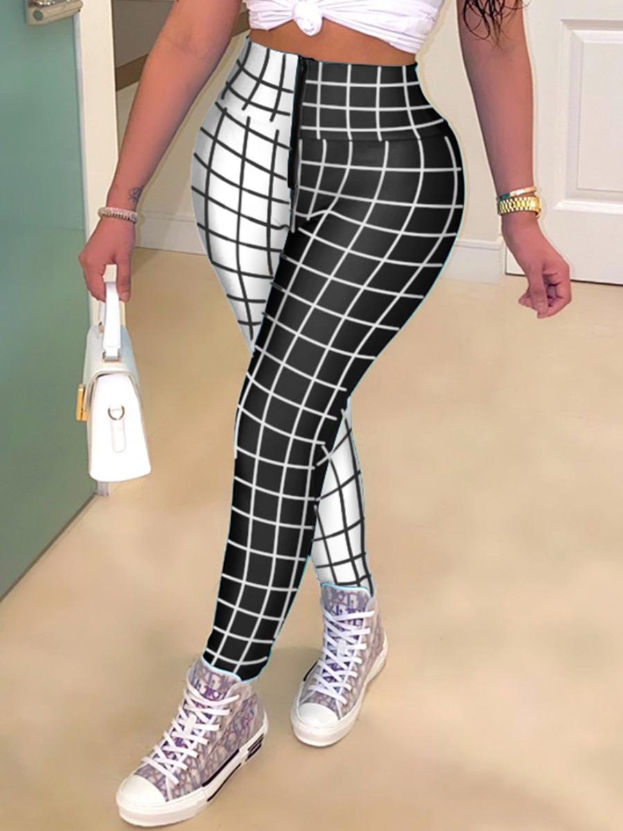 

Lovely Street High-waisted Plaid Print Black And White Pants