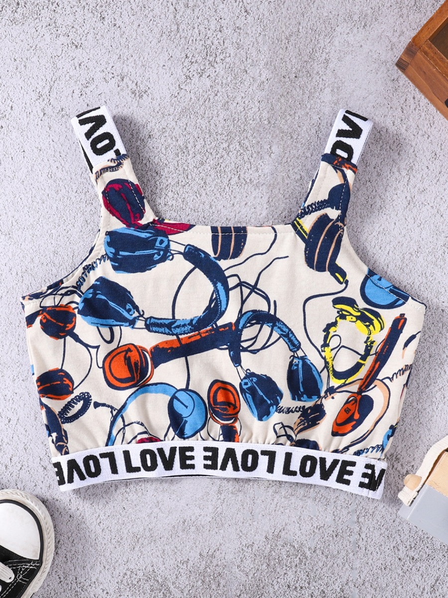 

Lovely Sporty Graffiti Letter Print White Camisole