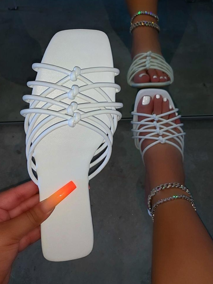 

Lovely Casual Bandage Design White Slippers
