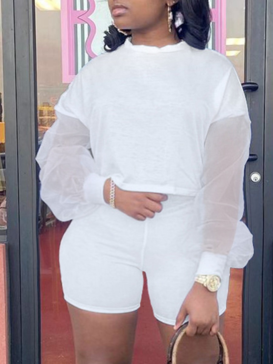 

Lovely Sweet Dropped Shoulder See-through White Plus Size Two-piece Shorts Set