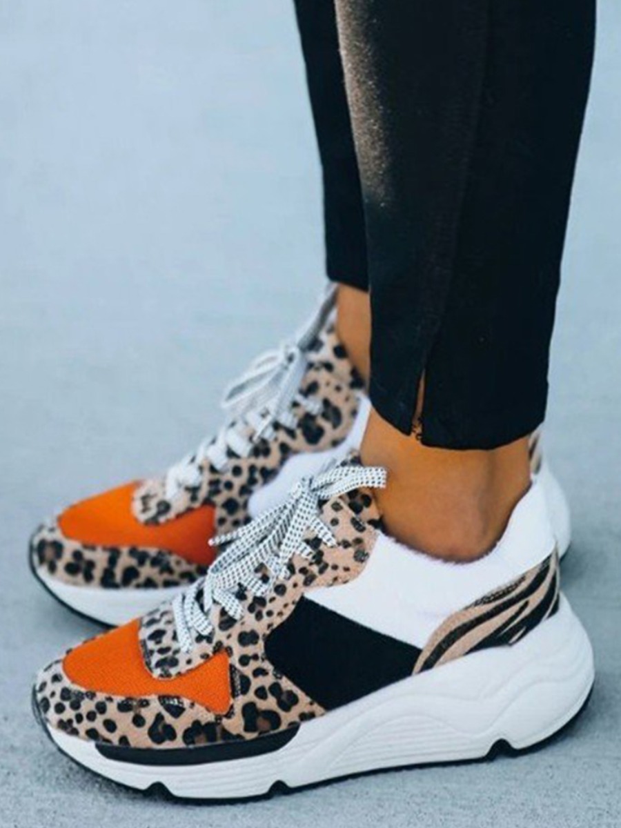 

LW Sporty Leopard Print Patchwork Sneakers