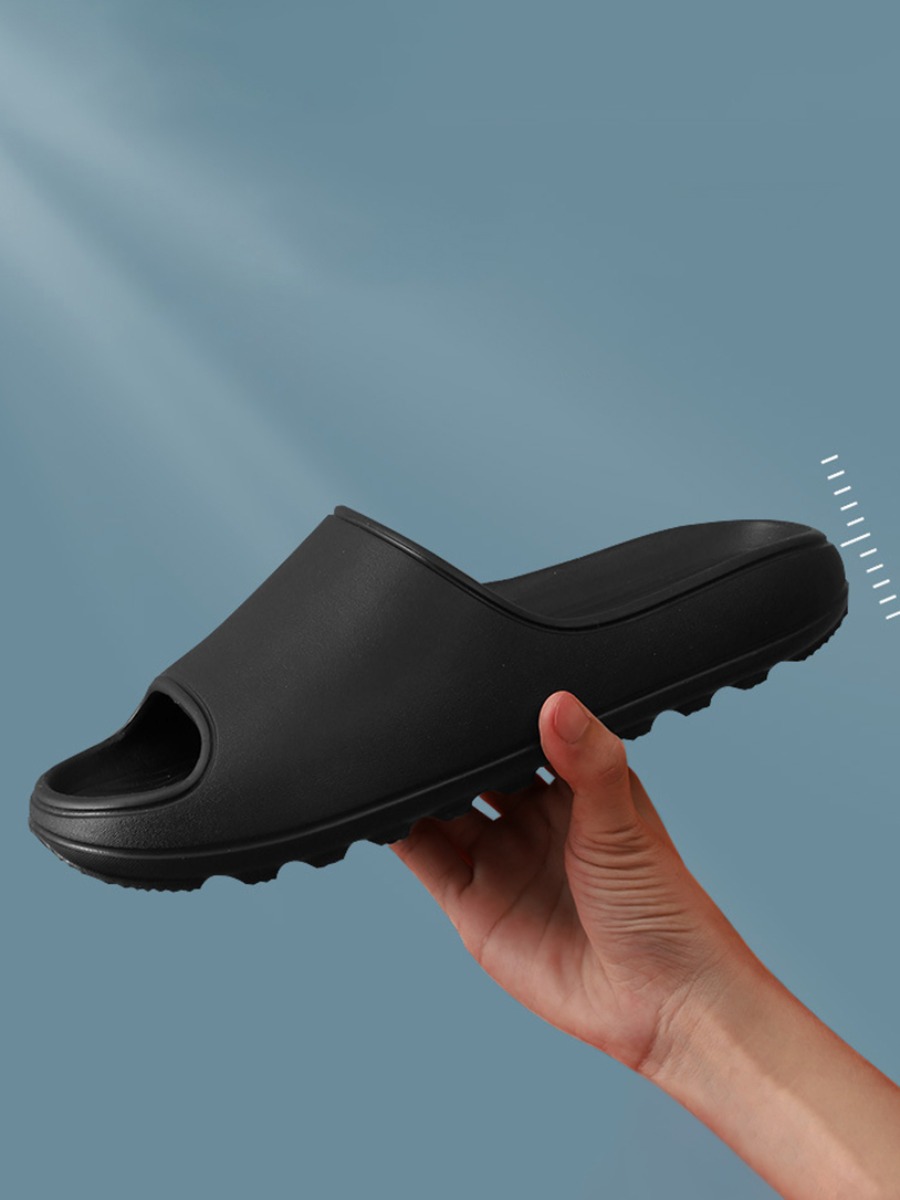

Lovely Casual Round-toe Black Slippers