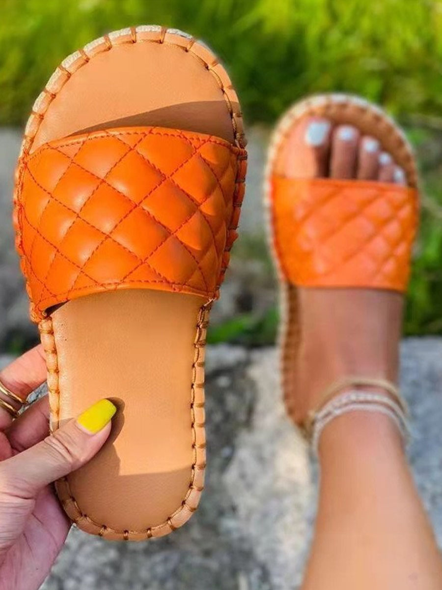 

LW Casual Quilted Slide Croci Slippers