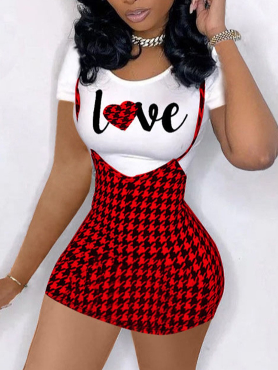 

Lovely Casual Plaid Letter Print Suspender Red Two Piece Skirt Set