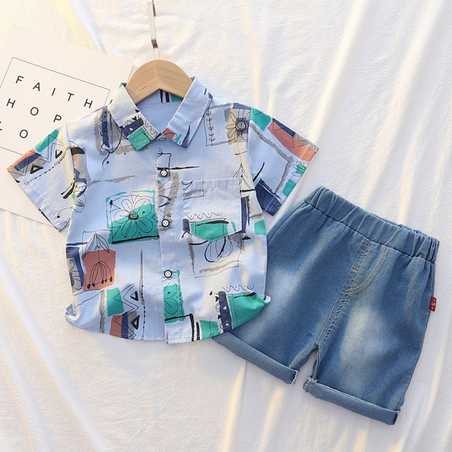 

Lovely Boy Street Geometric Print Patchwork Baby Blue Two Piece Shorts Set