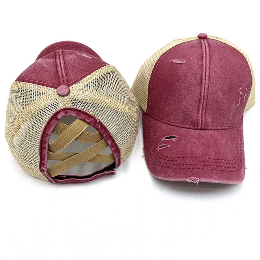 

LW Street Hollow-out Wine Red Hat