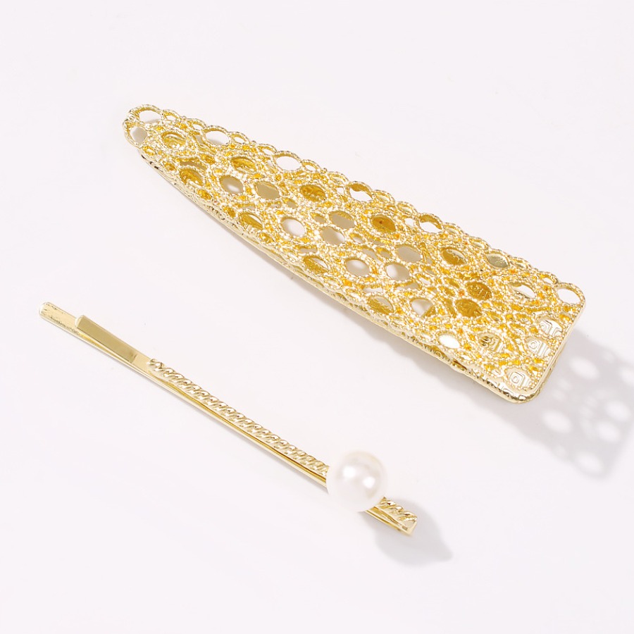 

Lovely Casual Pearl Decoration Gold Hairpin