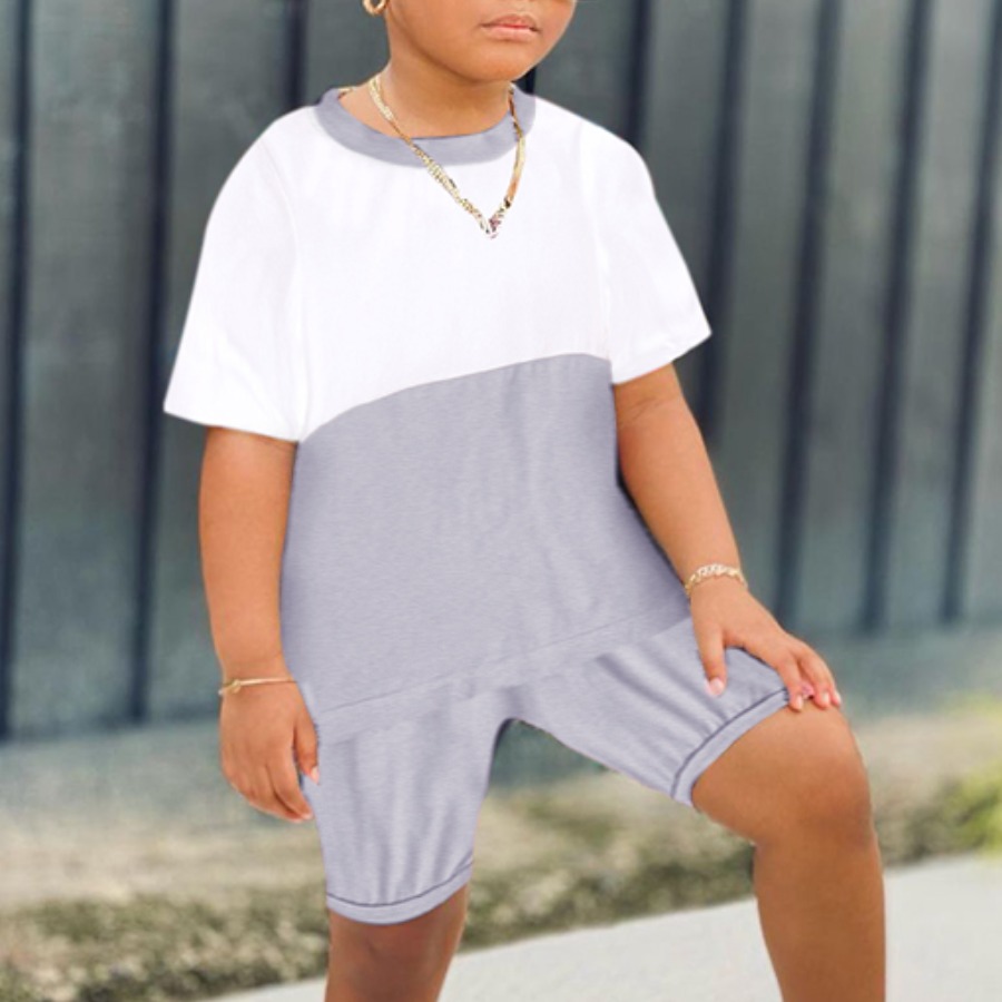 

Lovely Boy Sporty O Neck Color-lump Grey Two Piece Shorts Set