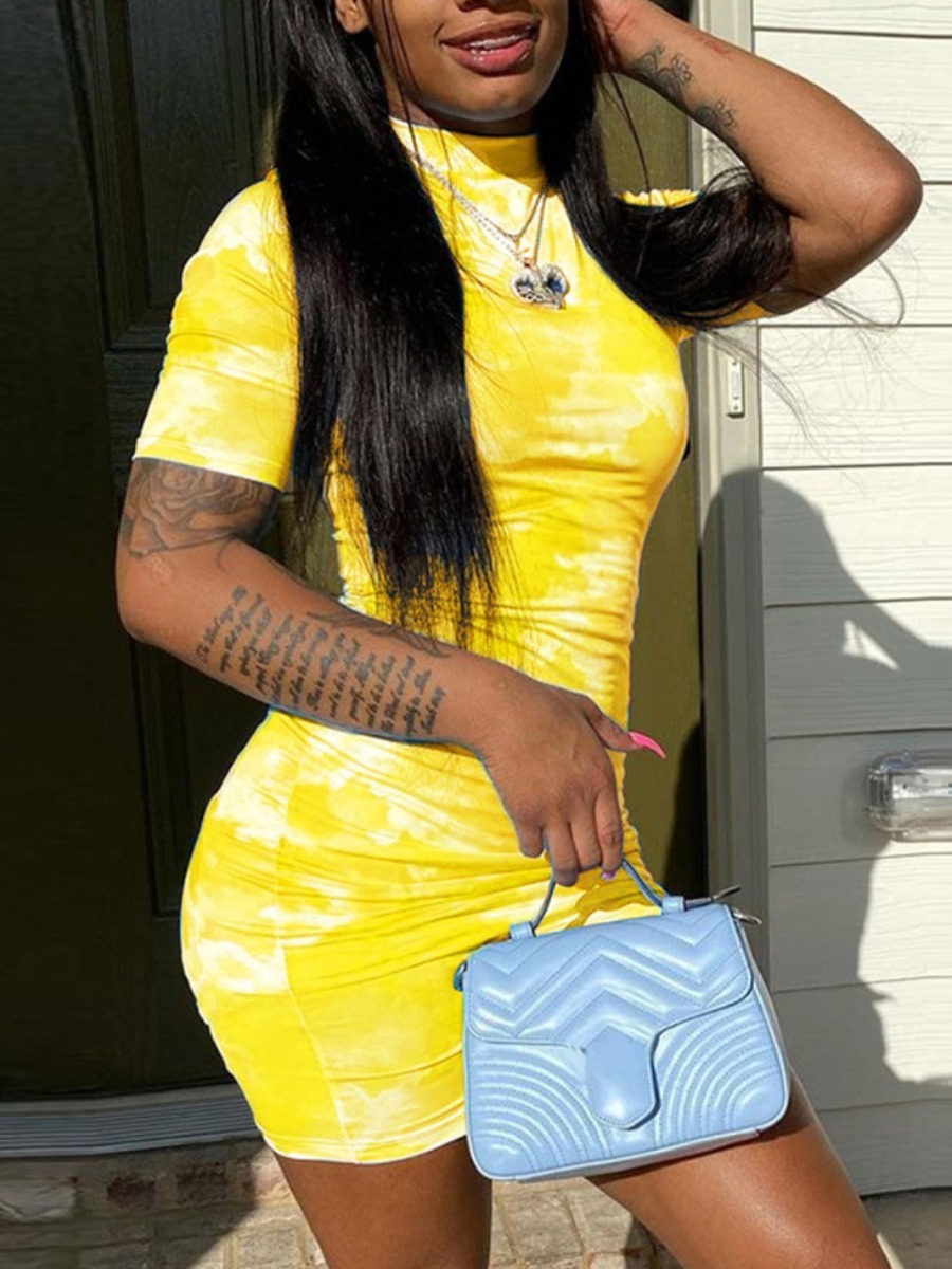 

Lovely Casual O Neck Tie-dye Yellow Mini Plus Size Dress