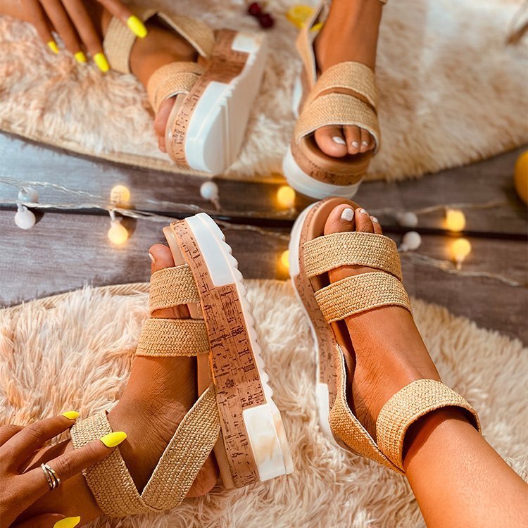 

Lovely Street Bandage Design Khaki Platform Shoes