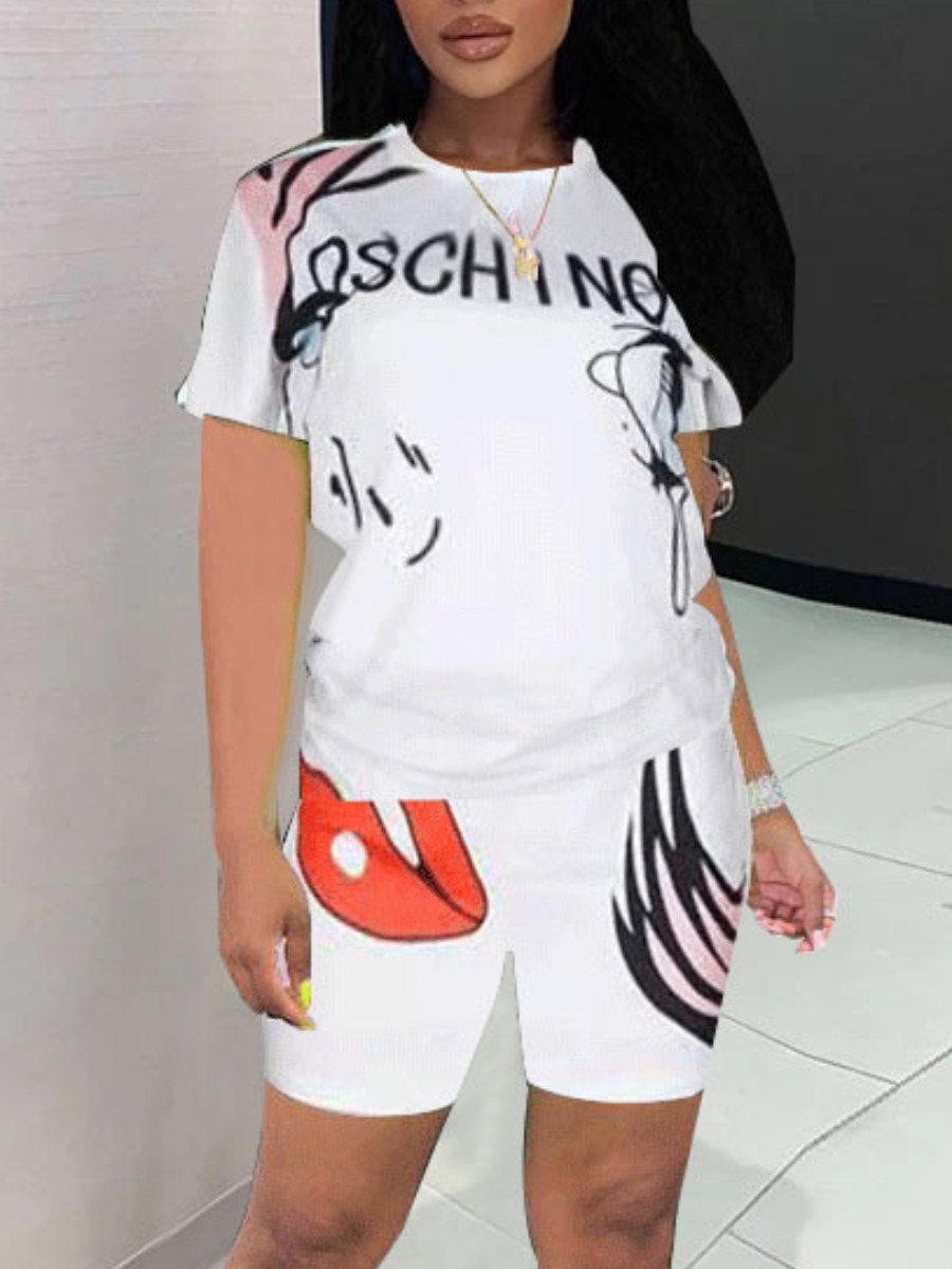 

Lovely Casual Lip Letter Print White Two Piece Shorts Set