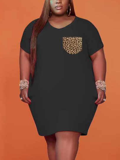 

Lovely Plus Size Casual V Neck Leopard Print Black Knee Length Dress