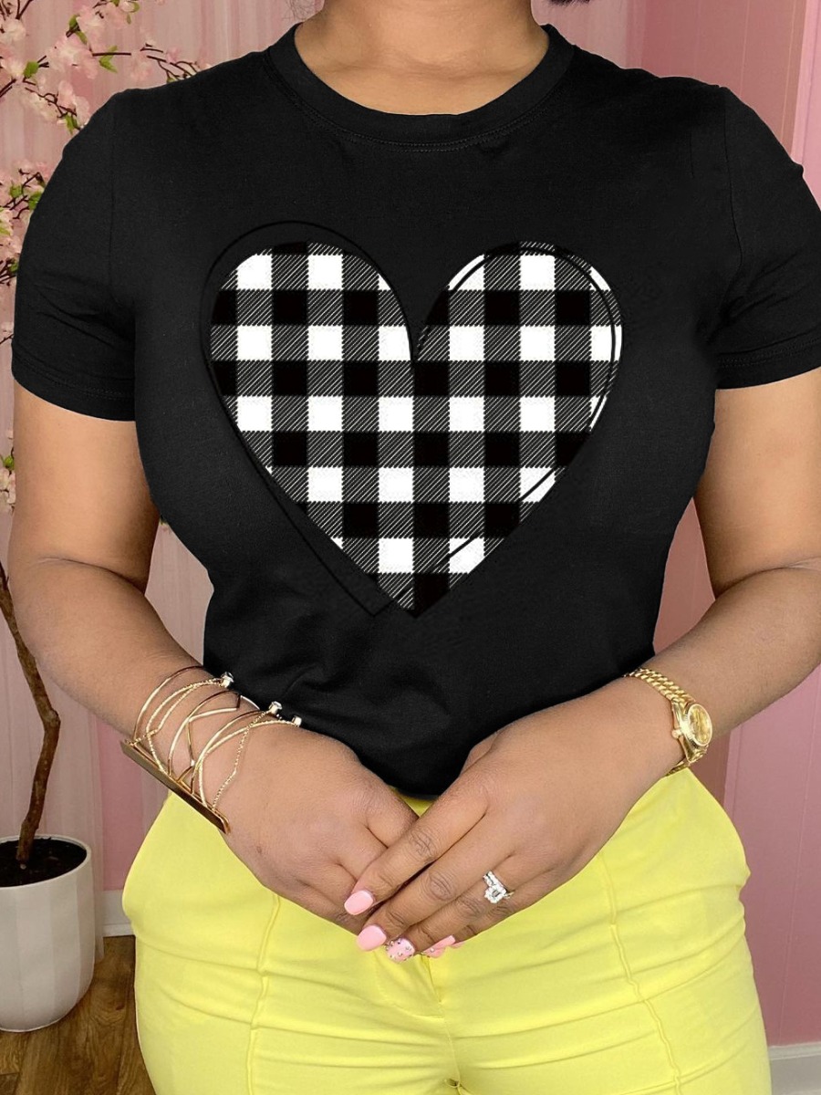 

Lovely Street Heart-shaped Plaid Print Black T-shirt