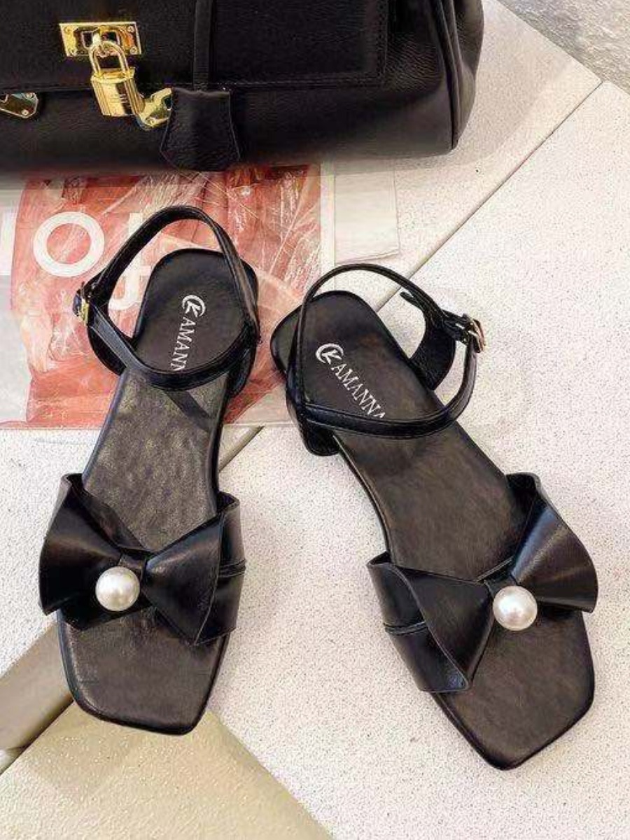 

Lovely Casual Bow-tie Pearl Decoration Black Sandals