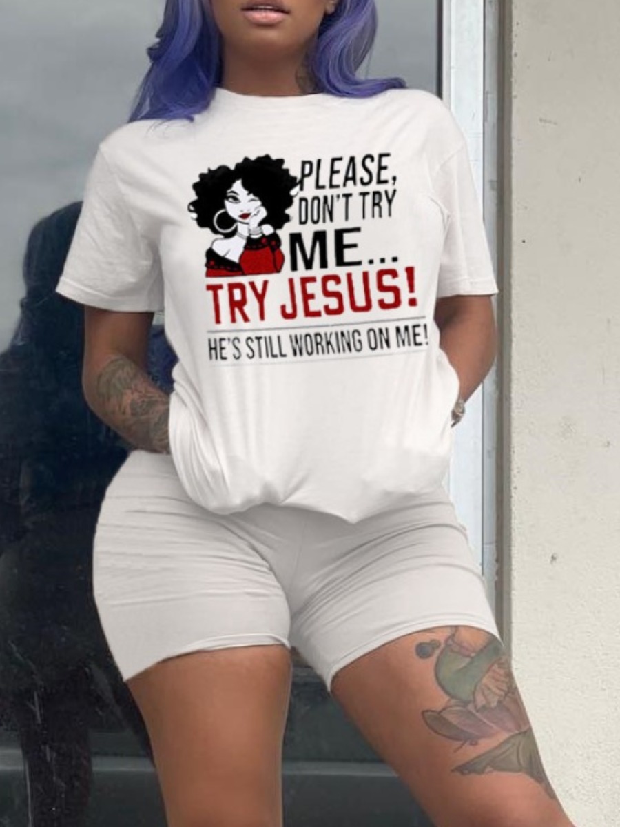 

Lovely Casual Figure Letter Print White Two Piece Shorts Set