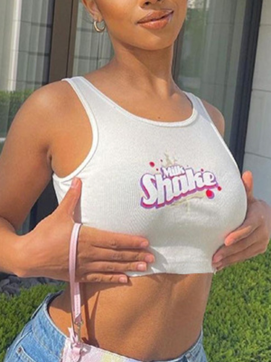

Lovely Casual Round Neck Letter Print White Camisole