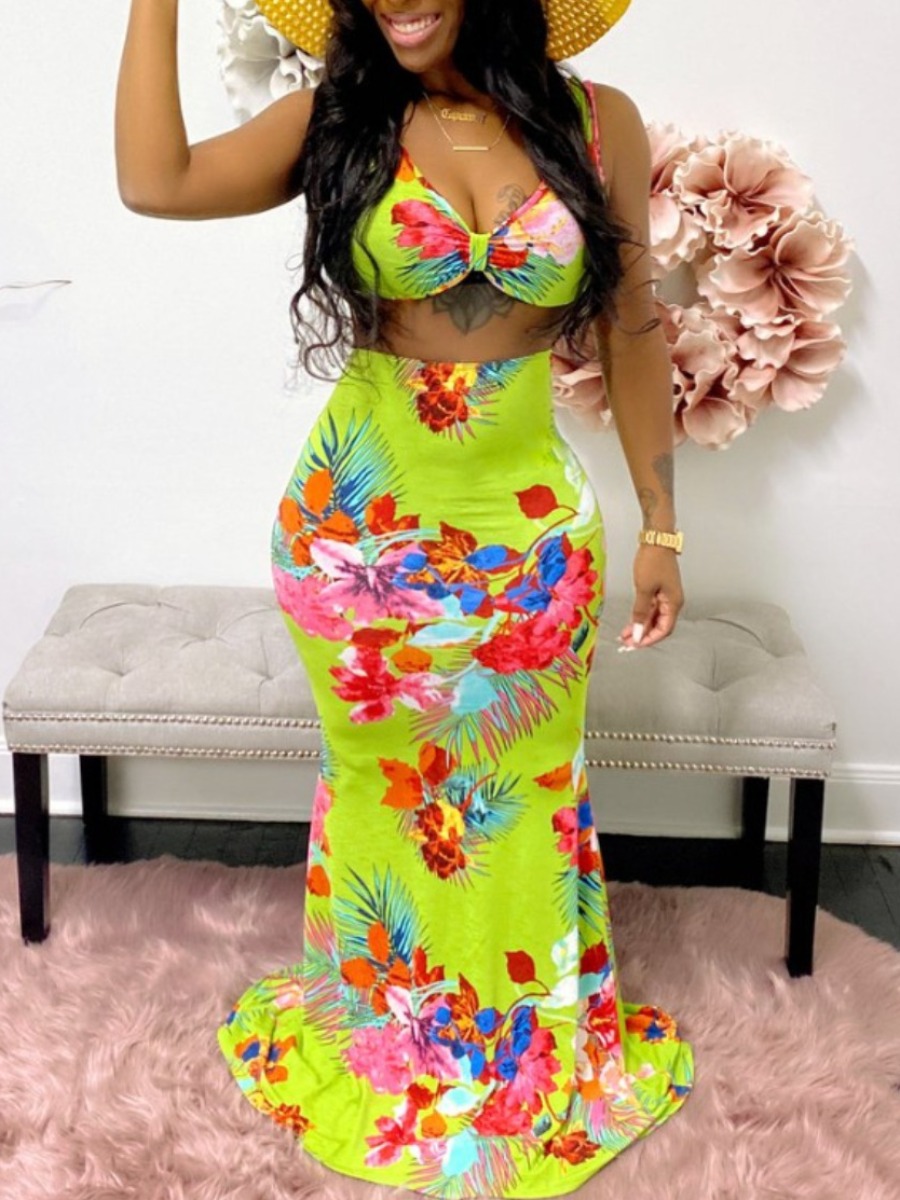 

Lovely Boho Floral Print Skinny Green Two Piece Skirt Set