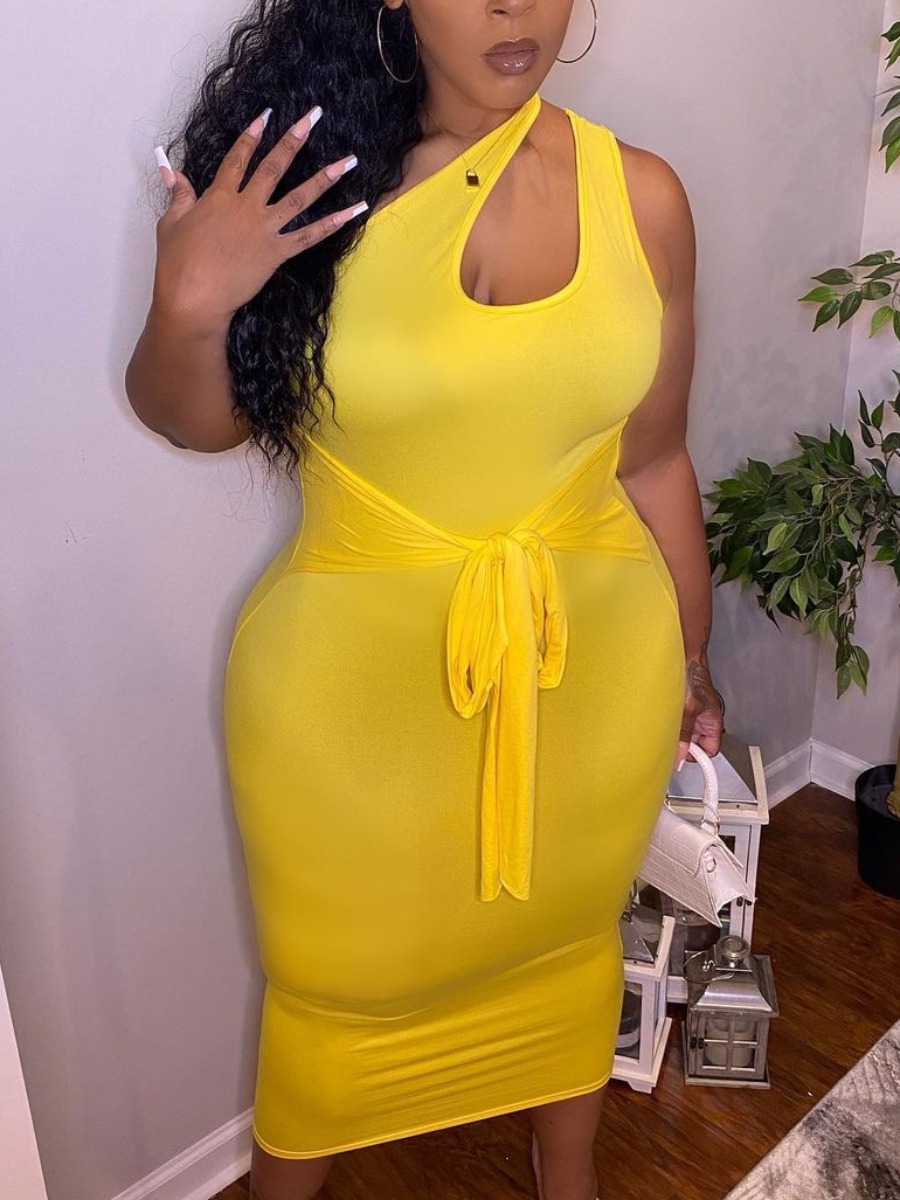 

Lovely Plus Size Street One Shoulder Bandage Design Yellow Mid Calf Dress