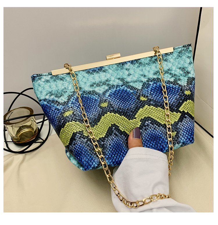 

Lovely Casual Cobra Print Blue Shoulder Bag