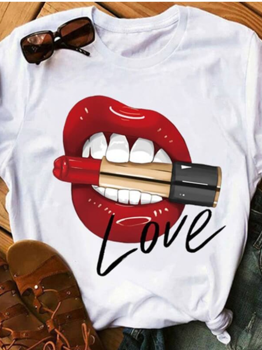 LW Leisure Lip Print Creamy White T-shirt