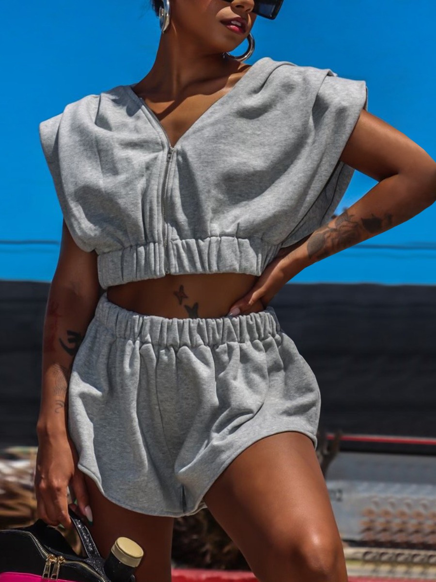 

Lovely Street Ruched Zipper Design Grey Two-piece Shorts Set