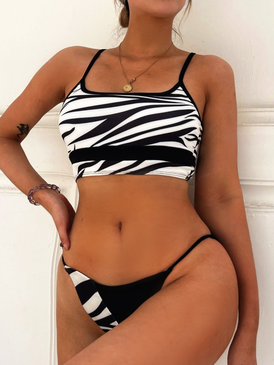 

Lovely Boho Striped Patchwork Black And White Two-piece Swimsuit