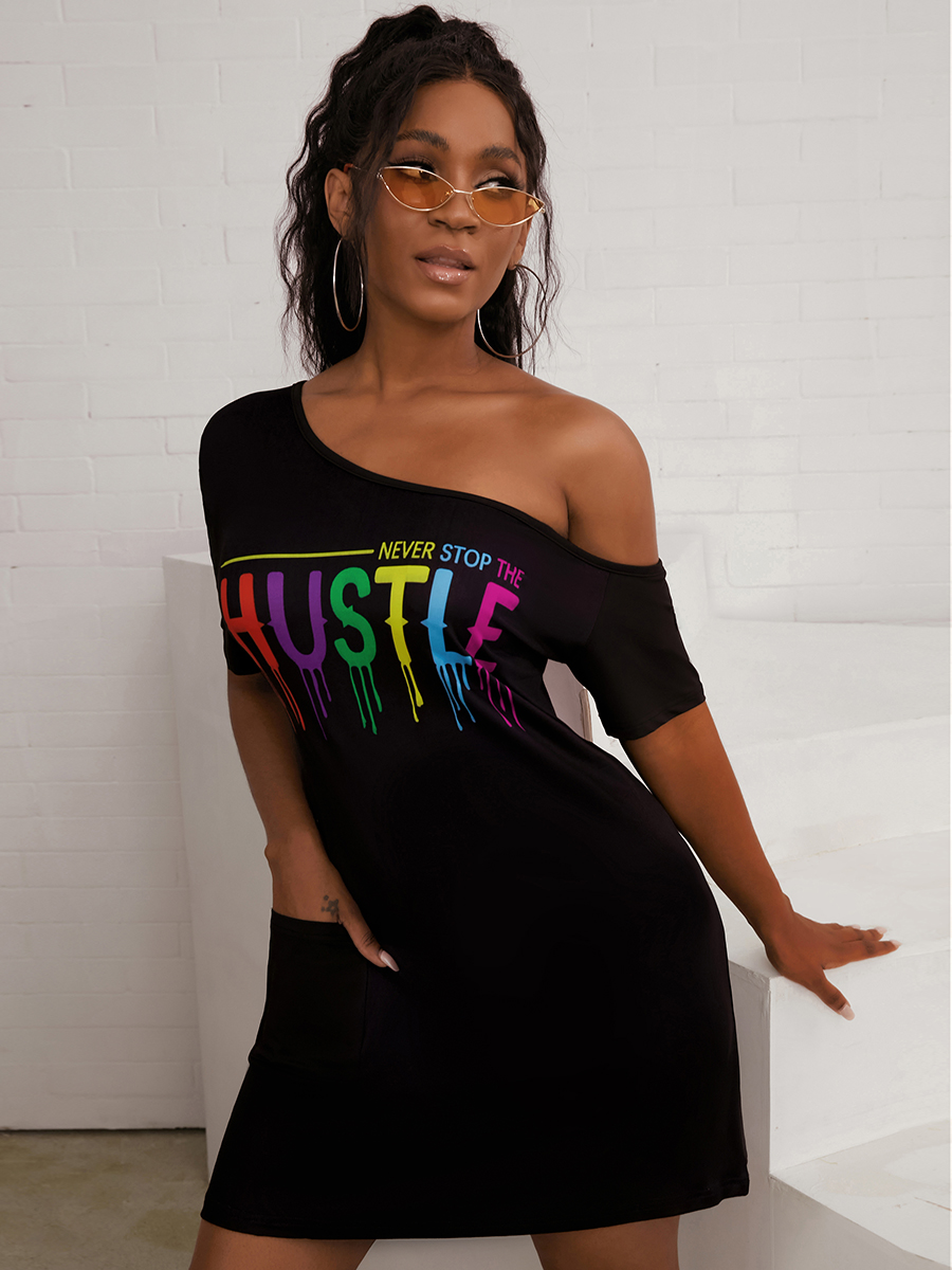 

Lovely Casual Boat Neck Letter Print Black Mini Dress