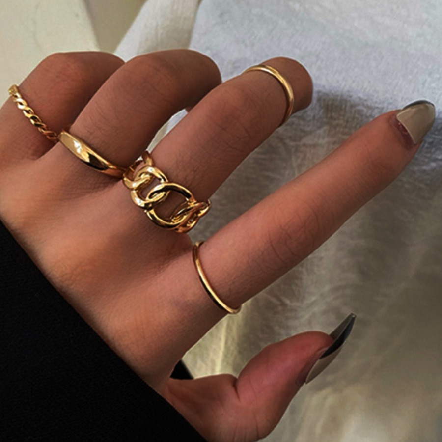 

Lovely 5-piece Casual Chain Decoration Gold Ring