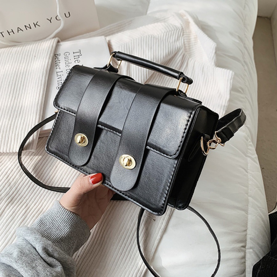 

Lovely Business Rectangular Black Crossbody Bag
